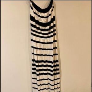 Black and white tube top maxi dress